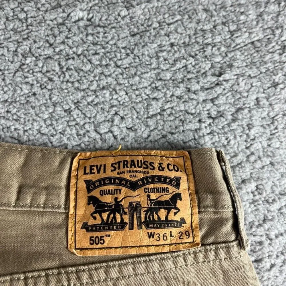 NEW Levis 505 Jeans Mens 36x29 Beige Straight Leg Regular Fit Denim Grunge Chore